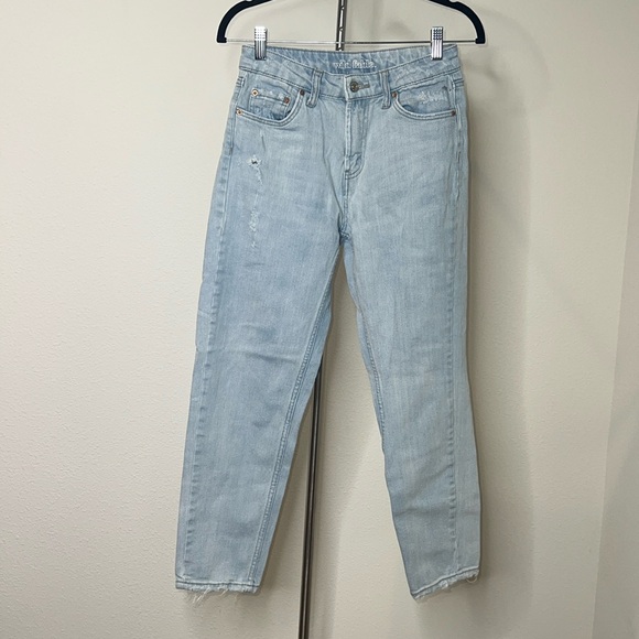 Wild Fable High Rise Mom Jean - Picture 1 of 5